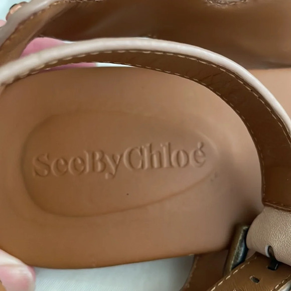 See by Chloé Scallop Leather Rhinestone Sandal Beige EU 38.5 US 8.5 - Picture 10 of 15